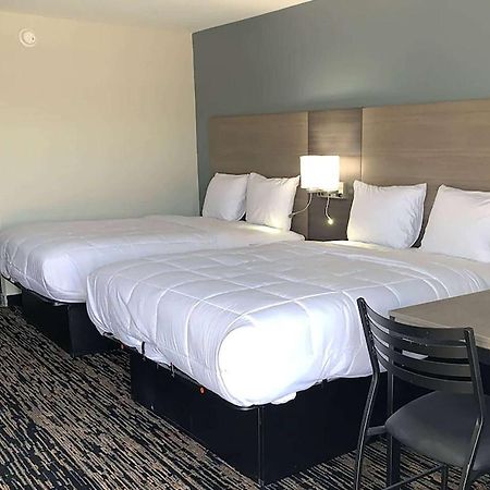 Super 8 By Wyndham Sulphur South Экстерьер фото