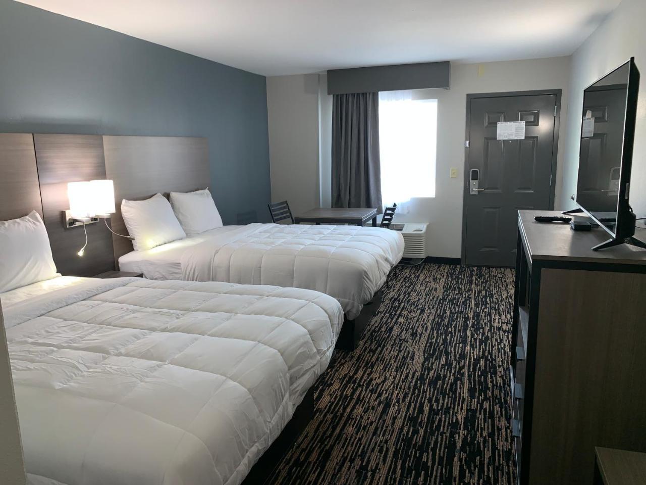 Super 8 By Wyndham Sulphur South Экстерьер фото